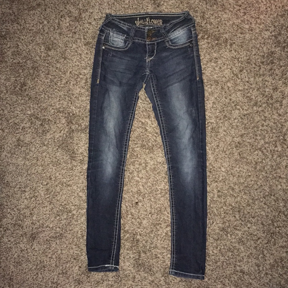 Wallflower skinny jeans